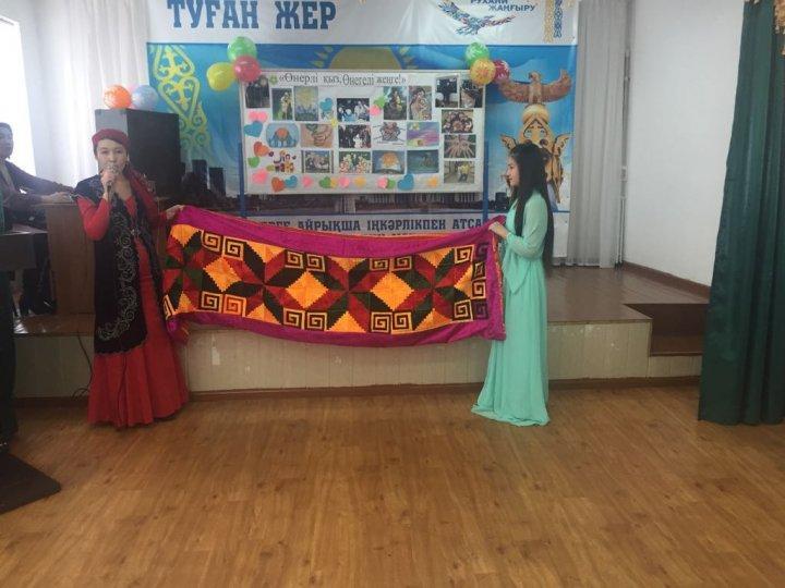 "Өнерлі қыз, өнегелі жеңге!" жеңгелер сайысы