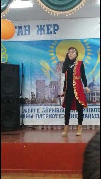 6-8 сынып оқушылар арасында "Біз - ұлы дала елінің жастарымыз" тақырыбында ән байқауы өткізілді