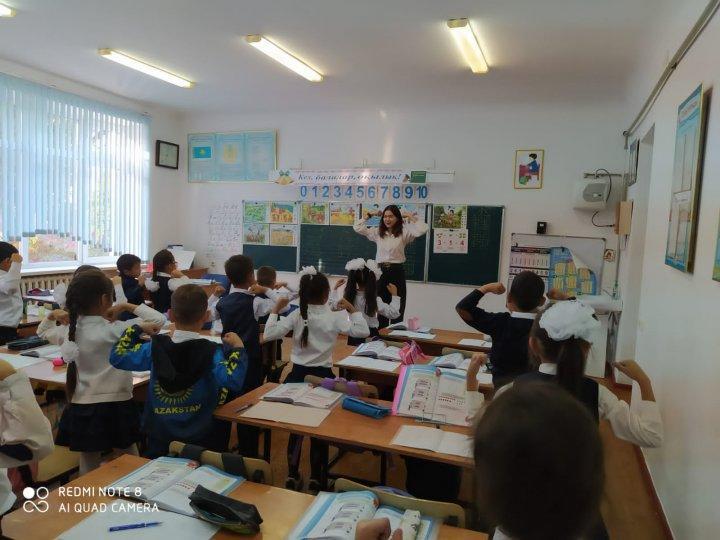 4 қазан күні Ю.Гагарин атындағы №29 орта мектебінде "Дублер күні" ұйымдастырылып өтті.