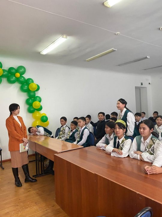 Қоғамдық орындарда кәмелетке толмағандардың зиянды іс-әрекеттерді жасауы