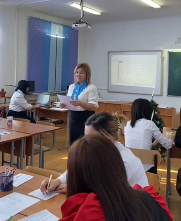 2023 жылдың 22 желтоқсанда орыс сыныптарындағы қазақ  тілі мен әдебиеті пәні  бірлестігінің «Қазақ тілі мен әдебиеті пәні бойынша тілдік дағдыларды дамытудың тәжірибедегі мүмкіндіктері»тақырыбында қалалық практикум-семинары өтті. Семинарға № 7